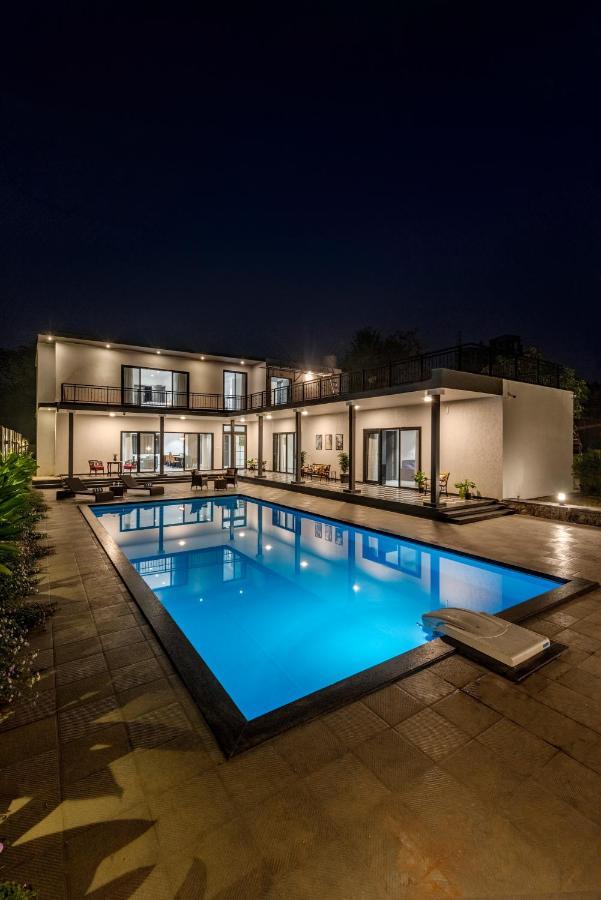 Saffronstays Mayfair Gardens 4 Bedroom Petfriendly Pool Villa Alībāg Exteriör bild