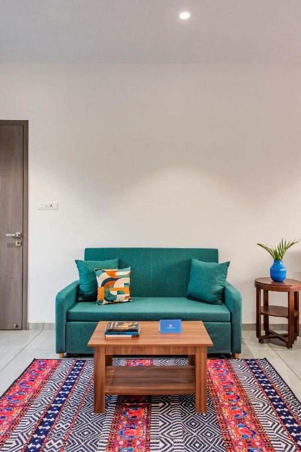 Saffronstays Mayfair Gardens 4 Bedroom Petfriendly Pool Villa Alībāg Exteriör bild