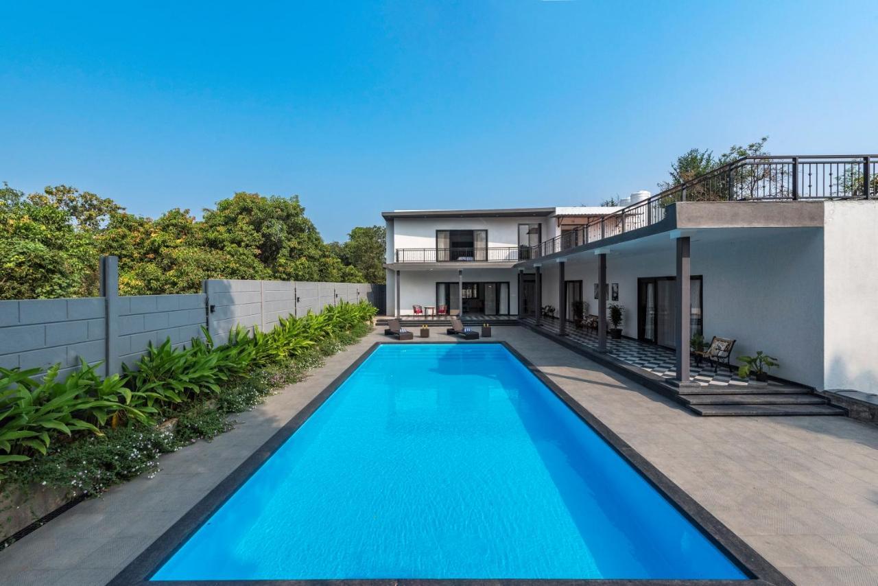 Saffronstays Mayfair Gardens 4 Bedroom Petfriendly Pool Villa Alībāg Exteriör bild