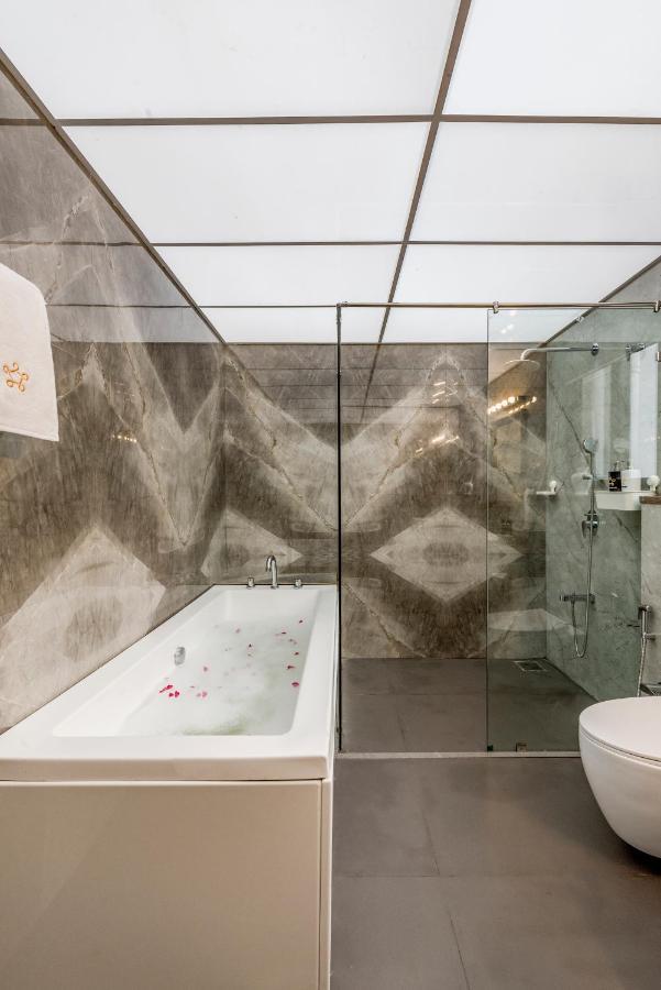 Saffronstays Mayfair Gardens 4 Bedroom Petfriendly Pool Villa Alībāg Exteriör bild