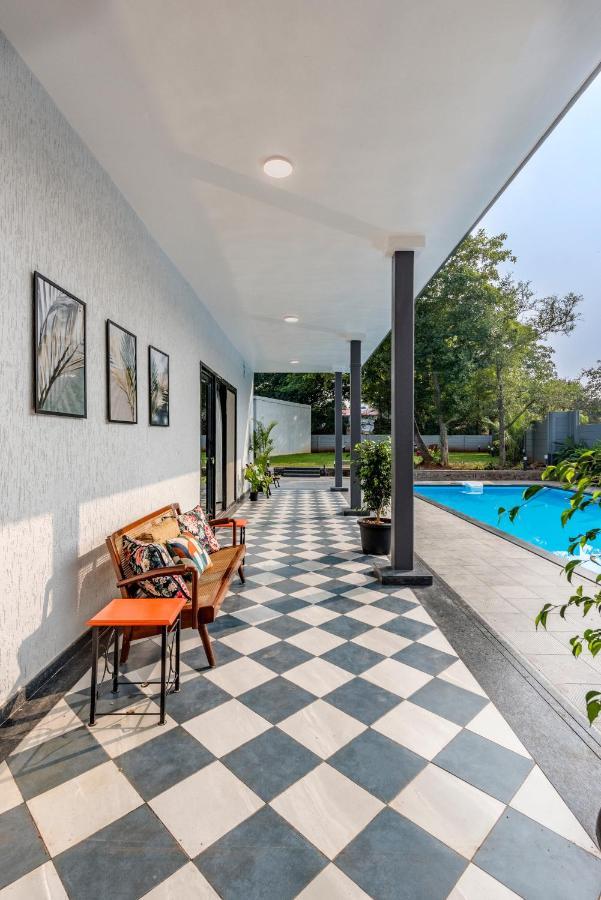 Saffronstays Mayfair Gardens 4 Bedroom Petfriendly Pool Villa Alībāg Exteriör bild